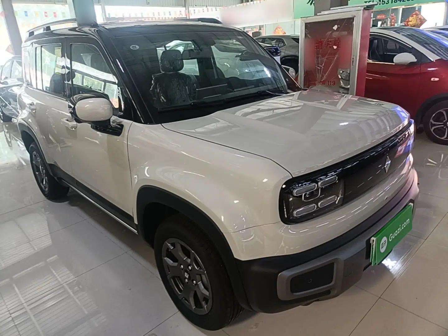 Baojun Spark EUV 2026 301km Flagship Edition — миниатюра 3