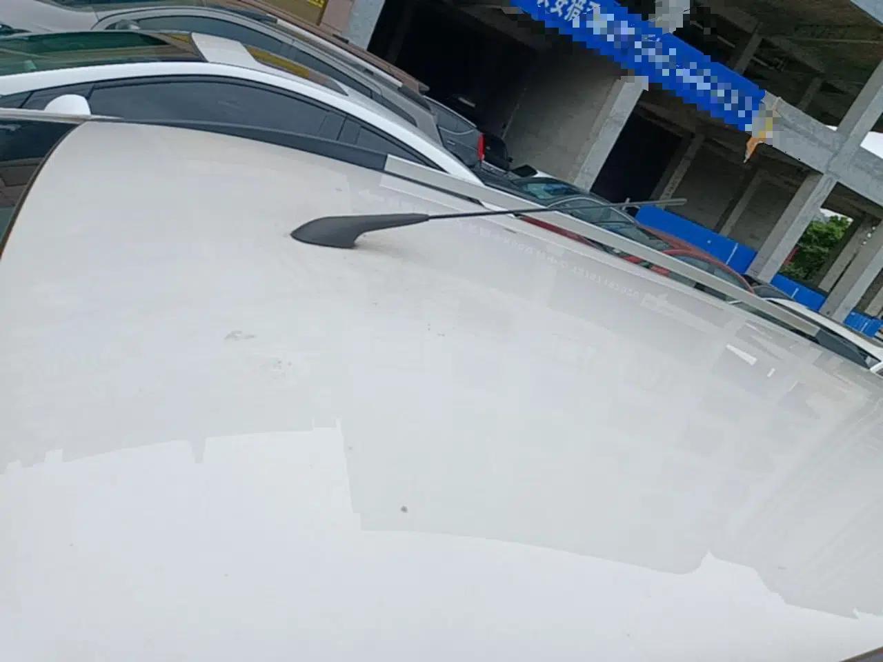 Baojun 310W 2017 1.5L Manual Fashion Model China V — миниатюра 11