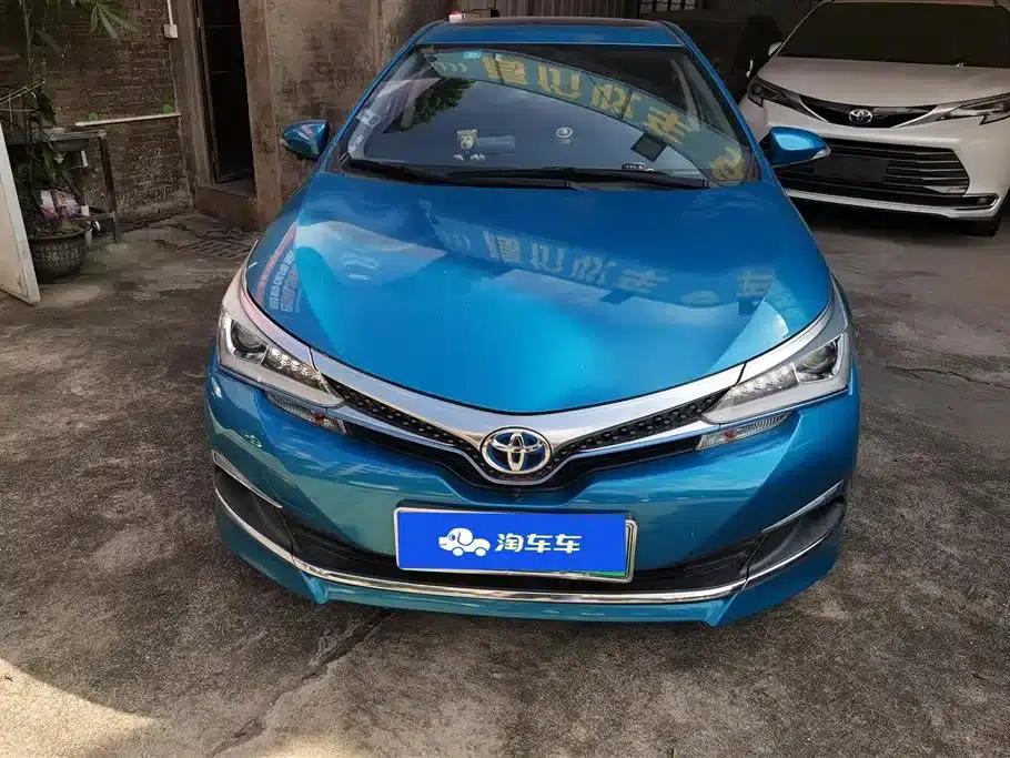 Corolla Hybrid E+ 2019 1.8L E-CVT Flagship Edition — миниатюра 2