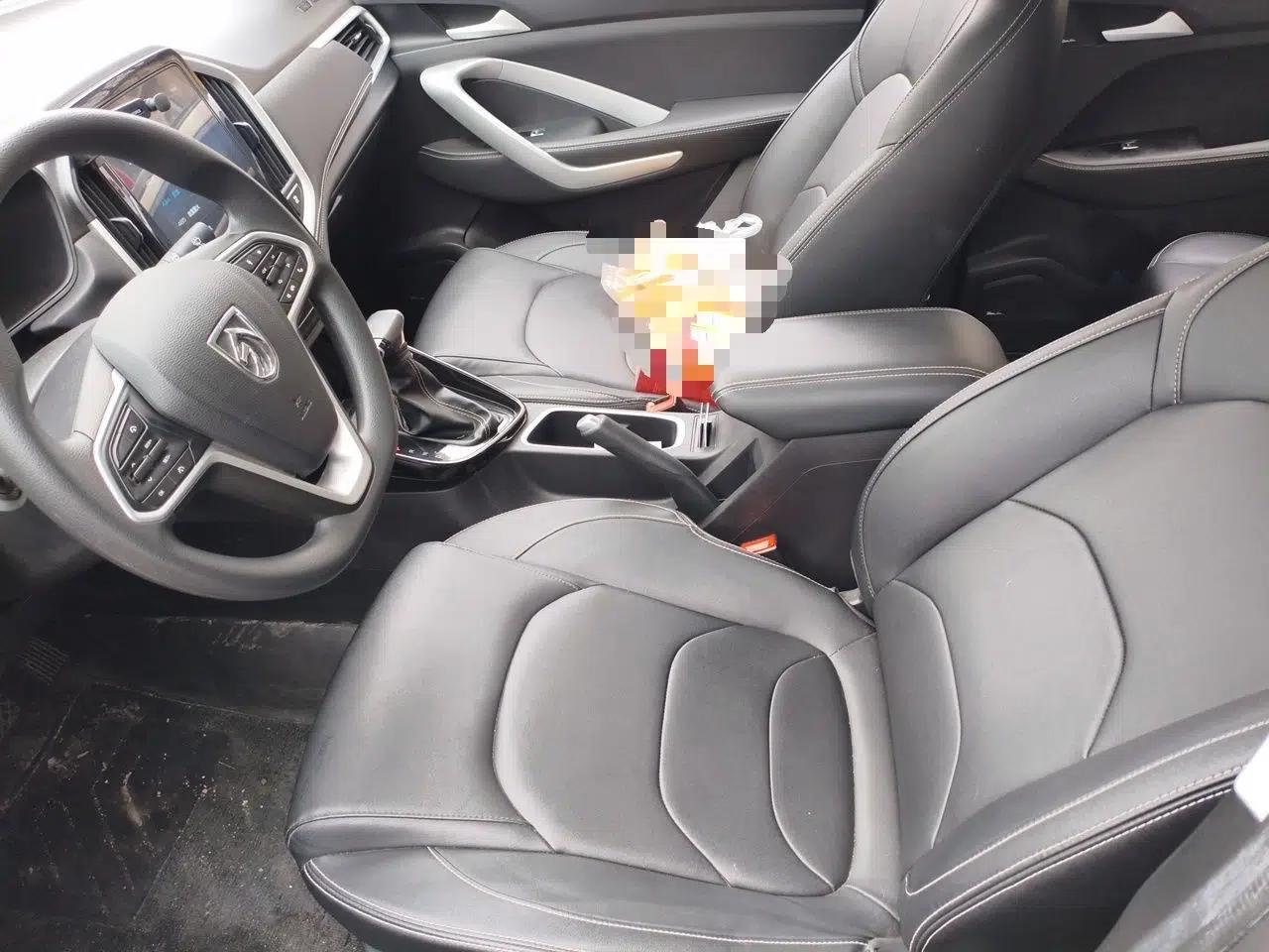 Baojun 530 2020 1.5T CVT Luxury Connected Version 5 Seats — миниатюра 14