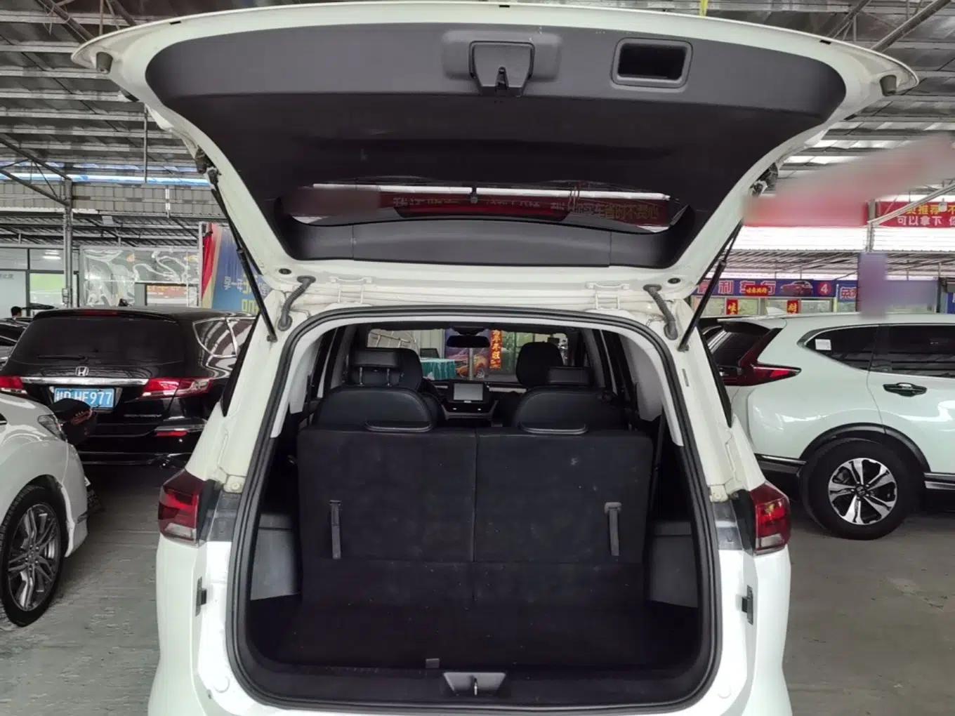 Baojun 360 2019 1.5L CVT Elite Version China VI — миниатюра 19