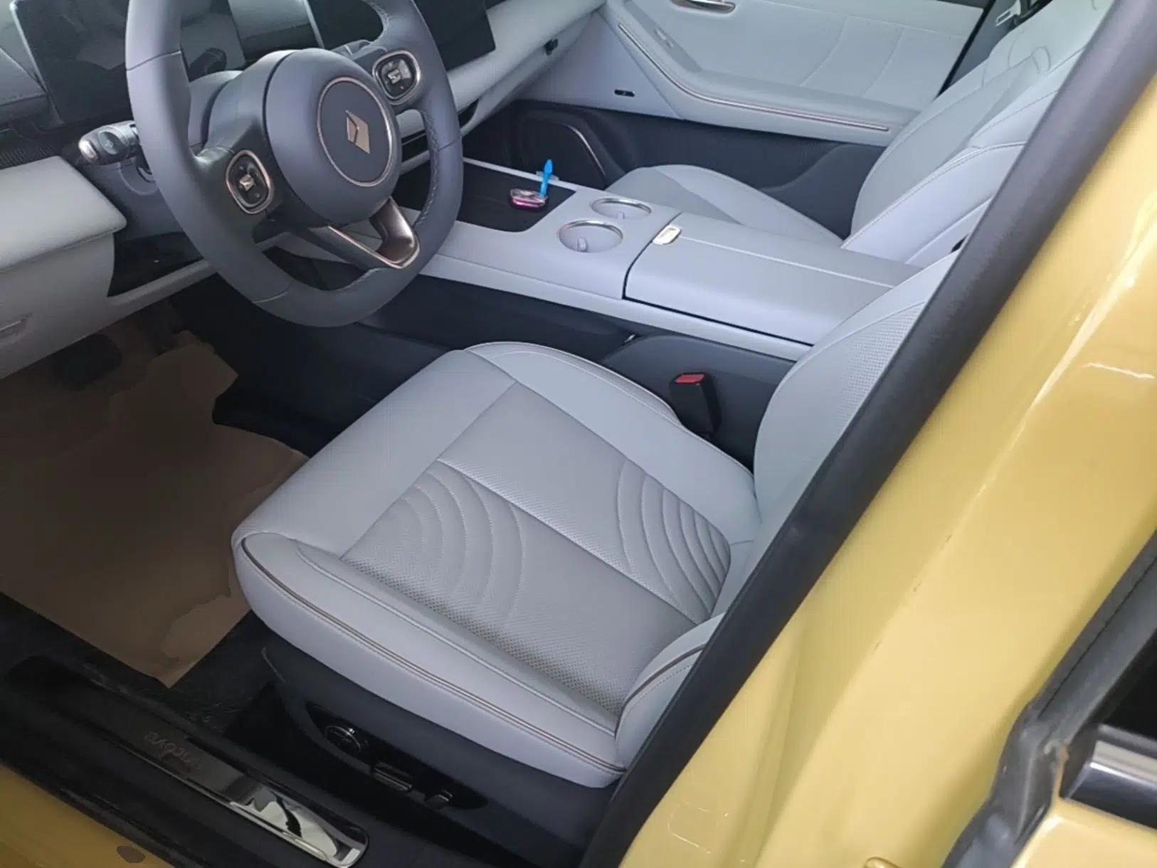 Baojun Enjoy 2025 Plug-in Hybrid 140km Luxury Edition — миниатюра 18