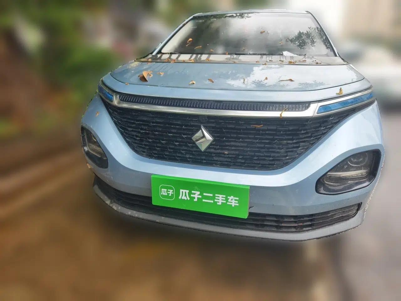Baojun RM-5 2019 1.5L Manual Elite Version with 24-Hour Online Service 7 Seats — миниатюра 2