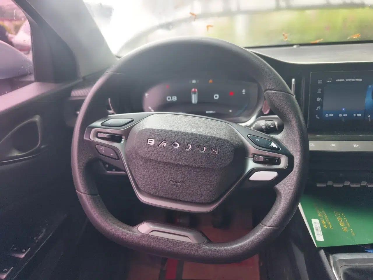 Baojun RM-5 2019 1.5L Manual Elite Version with 24-Hour Online Service 7 Seats — миниатюра 11