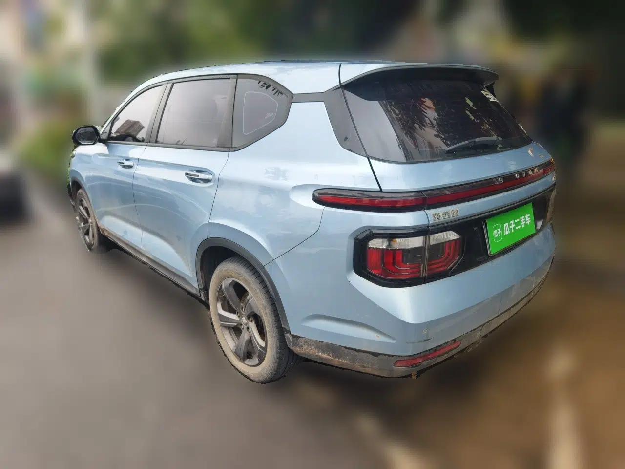 Baojun RM-5 2019 1.5L Manual Elite Version with 24-Hour Online Service 7 Seats — миниатюра 4