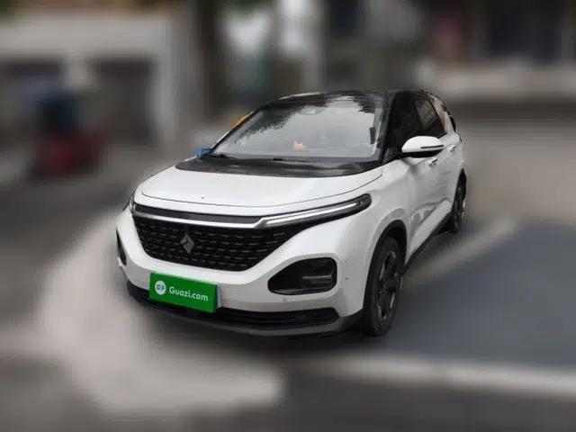 Baojun RM-5 2019 1.5T CVT 24-Hour Online Prestige Version 5 Seats