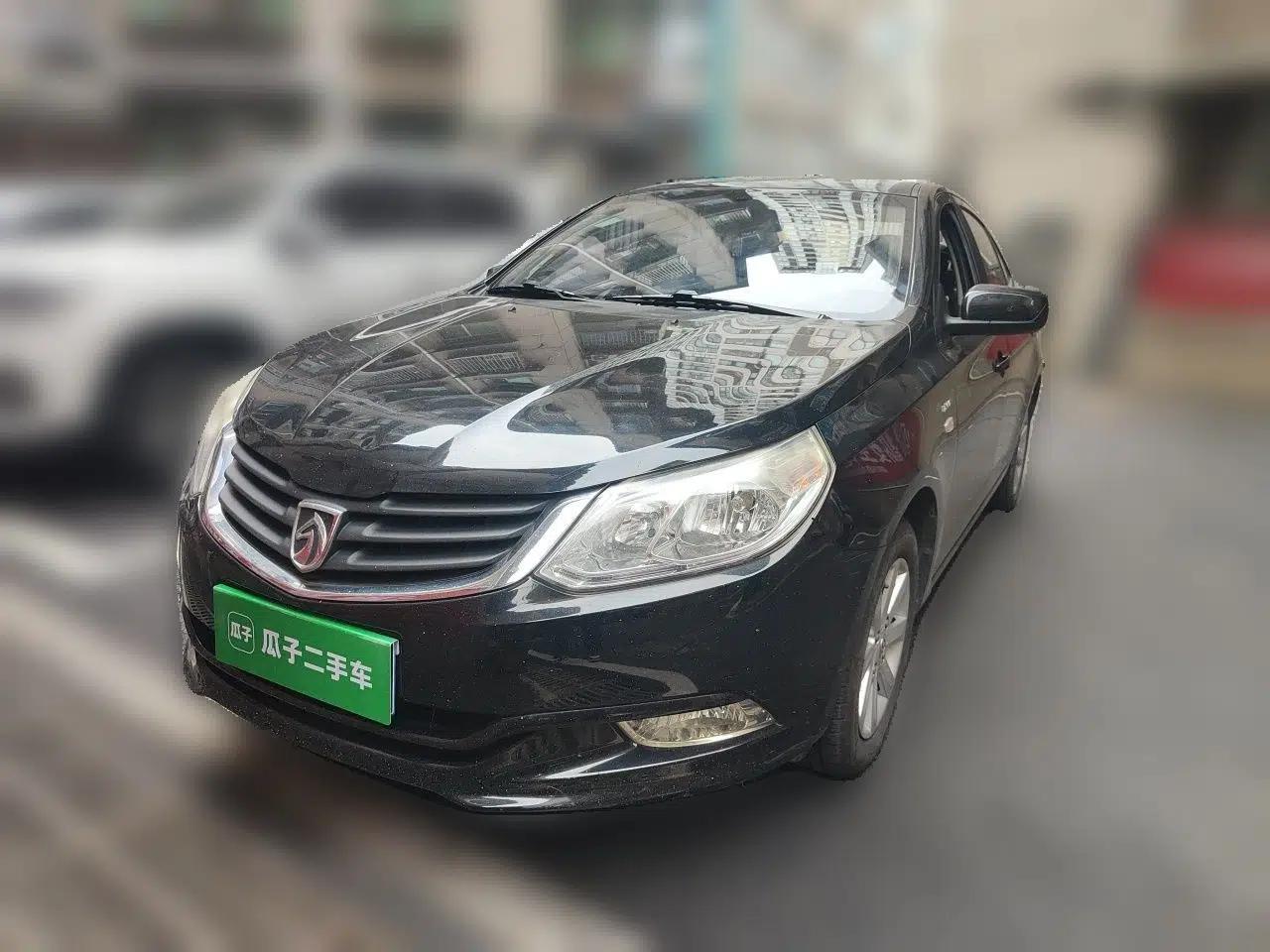 Baojun 630 2012 1.5L DVVT Manual Standard Model — миниатюра 1