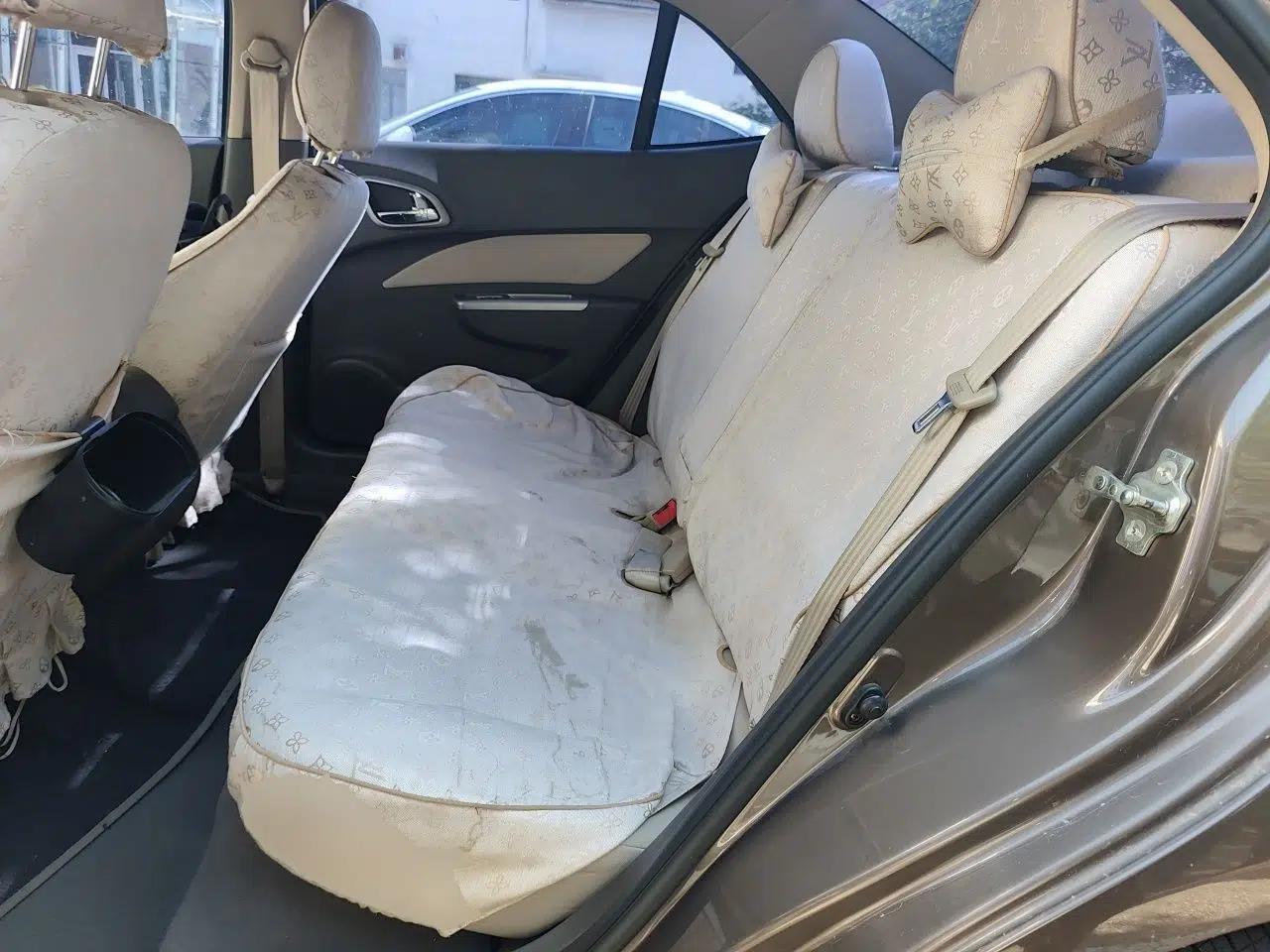 Baojun 630 2012 1.8L manual Comfort trim level — миниатюра 18