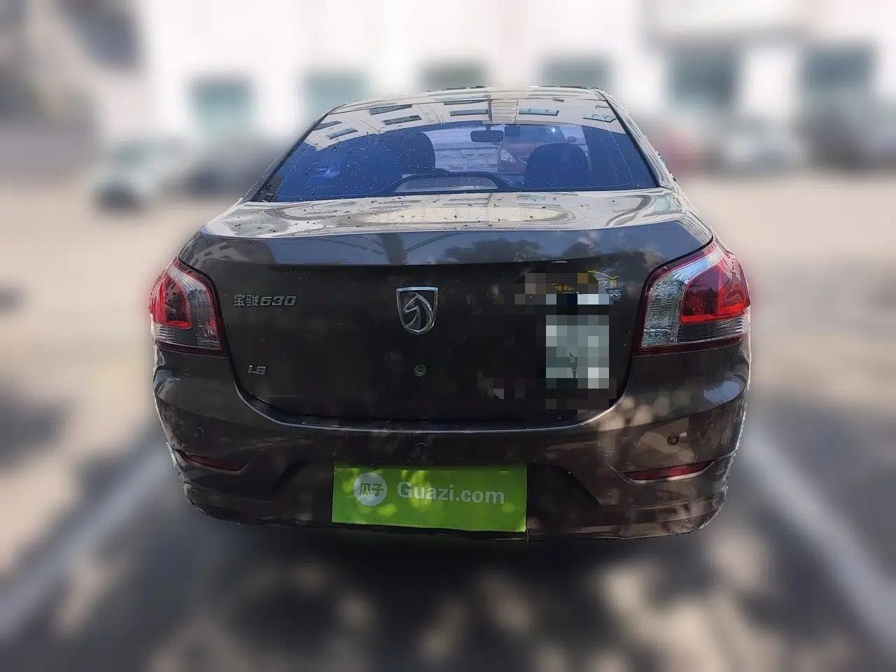 Baojun 630 2012 1.8L manual Comfort trim level — миниатюра 5