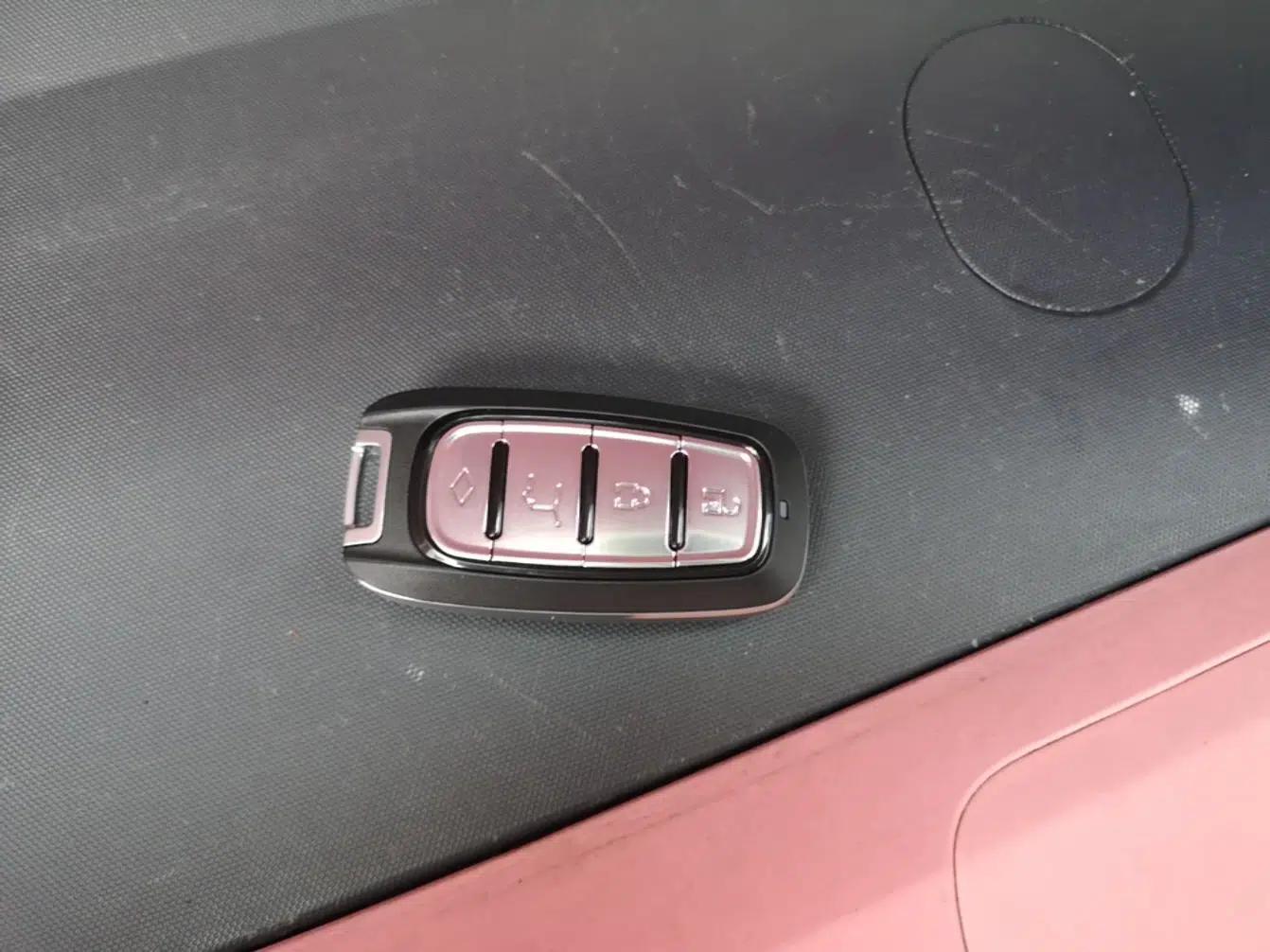 Baojun E200 2019 250KM Smart Enjoyment Version — миниатюра 12