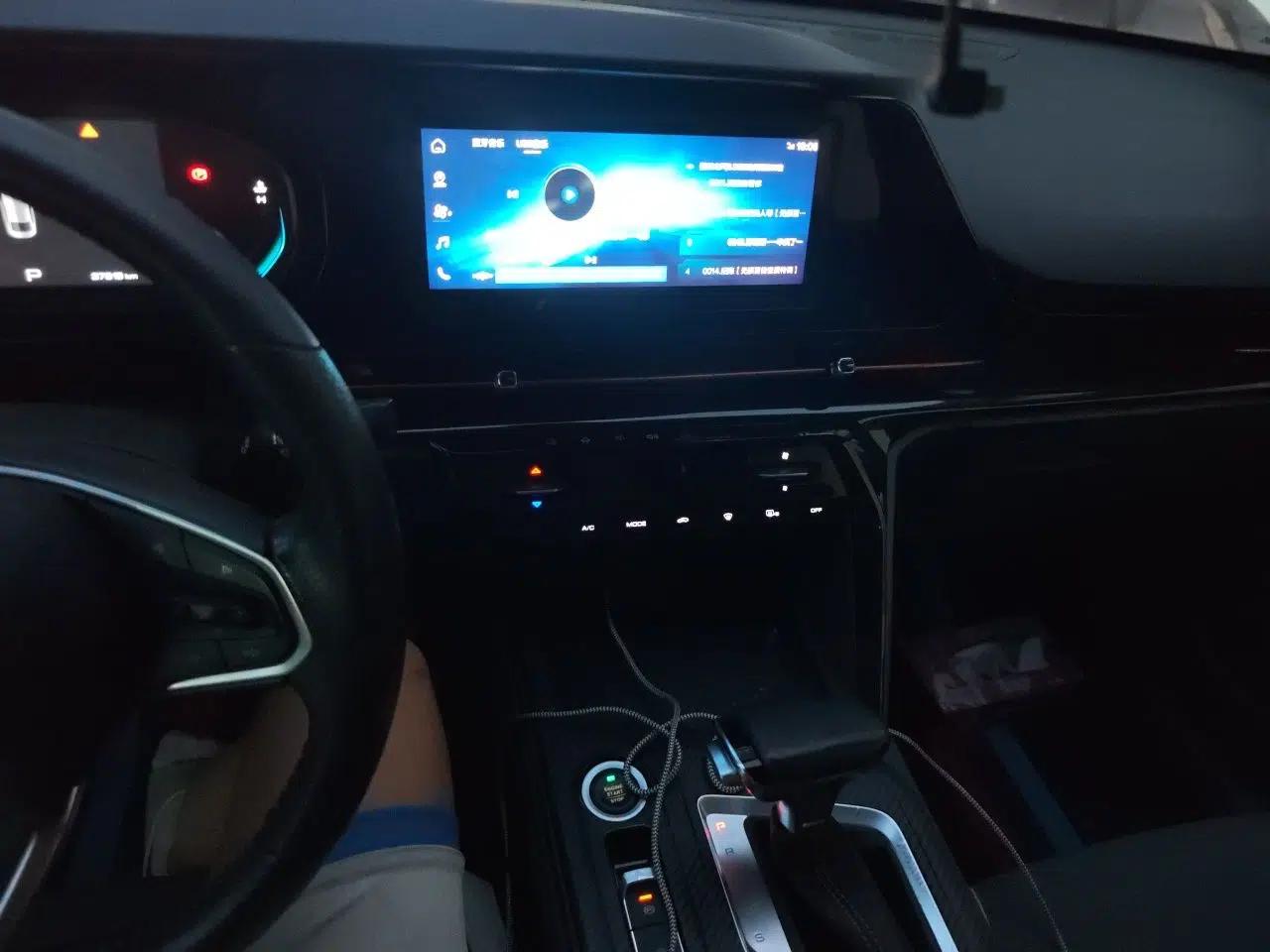 Baojun RC-6 2019 1.5T CVT 24-Hour Online Luxury Edition — миниатюра 14