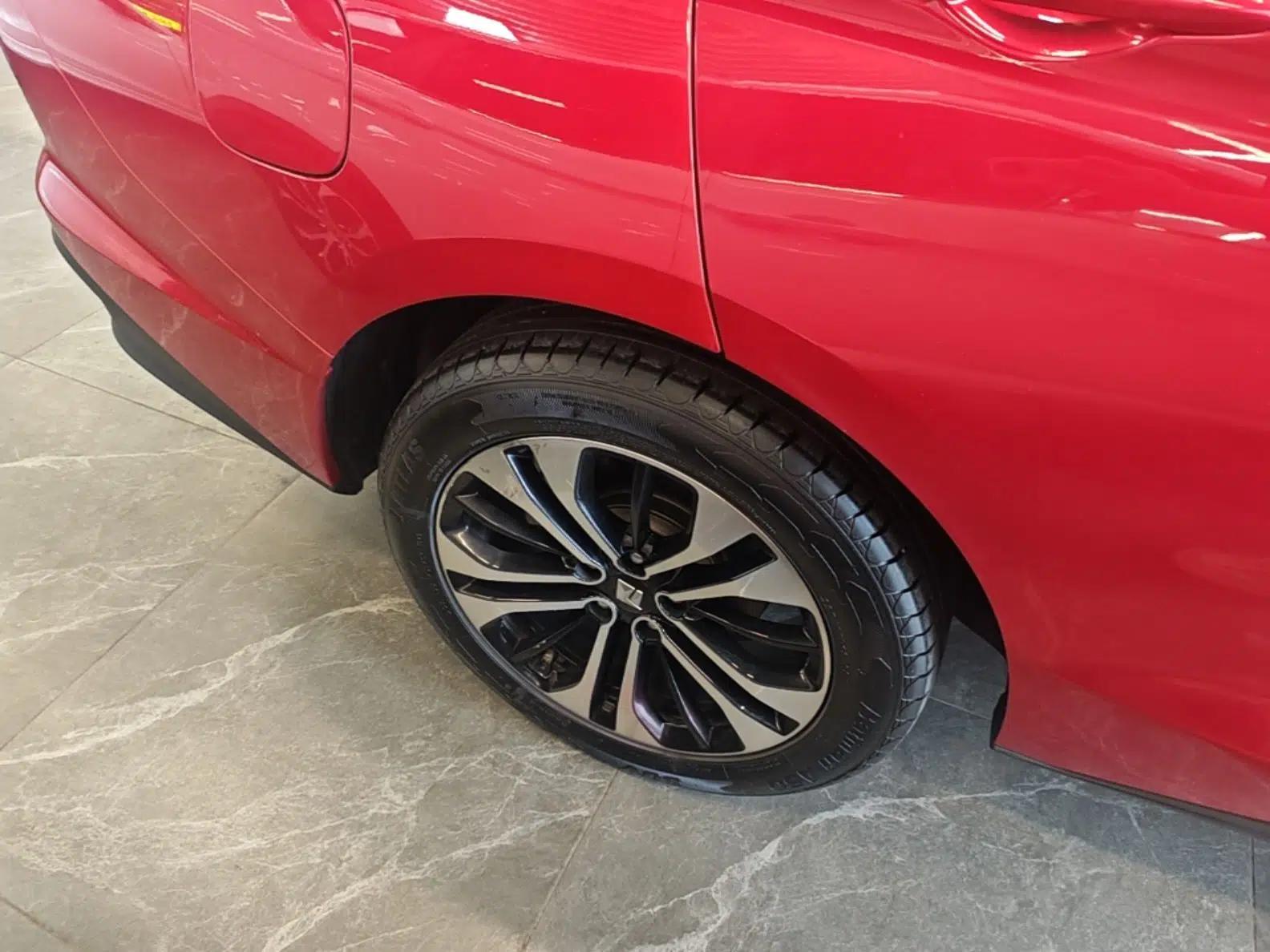 Baojun RC-6 2019 1.5T CVT 24-Hour Online Prestige Edition — миниатюра 10