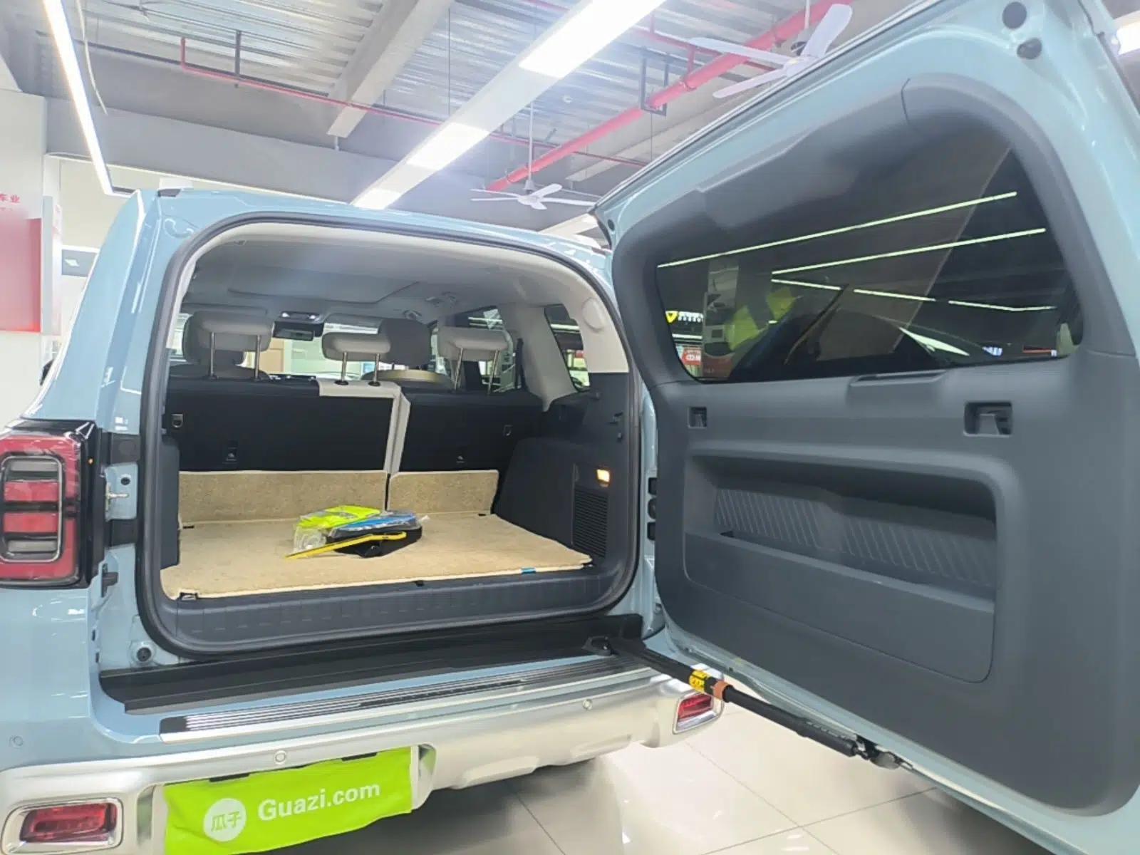 BAIC Off-Road BJ60 2022 2.0T Version 11 Five Seats — миниатюра 22