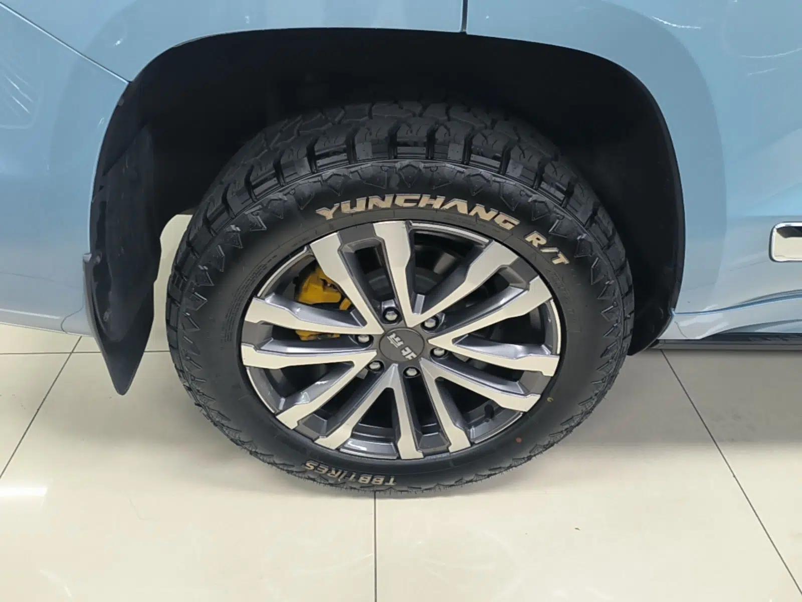 BAIC Off-Road BJ60 2022 2.0T Version 11 Five Seats — миниатюра 10