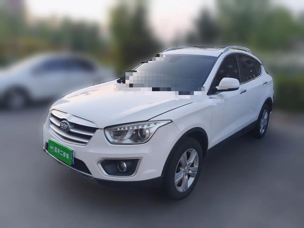 Bestune X80 2015 2.0L Automatic Comfort Anniversary Edition — миниатюра 1