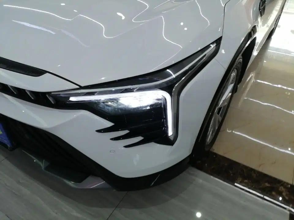 Bestune B70S 2022 1.5T Smart Trend Leader — миниатюра 9