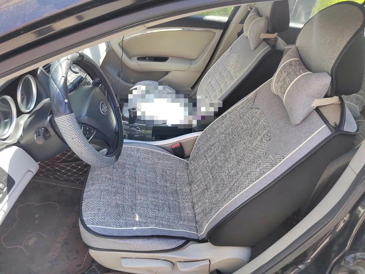 Bestune B90 2012 2.0L automatic comfort version — миниатюра 16