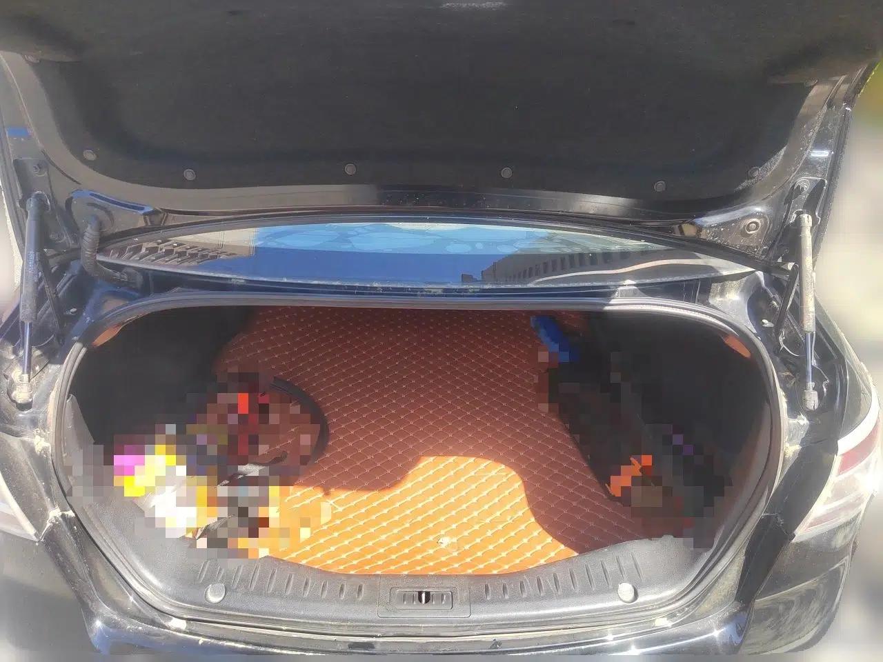 Bestune B90 2012 2.0L automatic comfort version — миниатюра 20