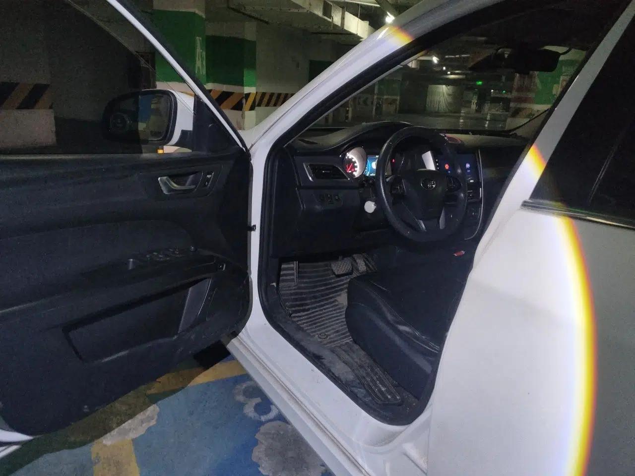 Bestune B30EV 2019 EV400 — миниатюра 17