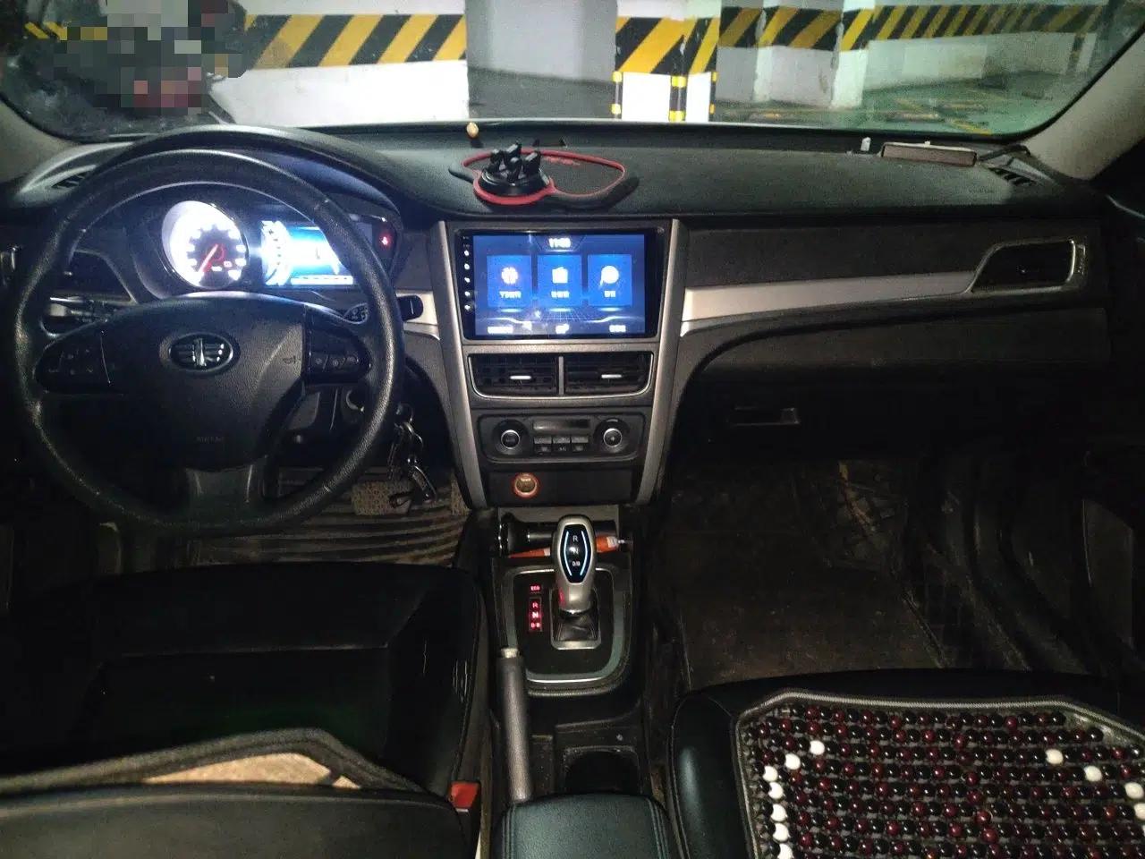 Bestune B30EV 2019 EV400 — миниатюра 10