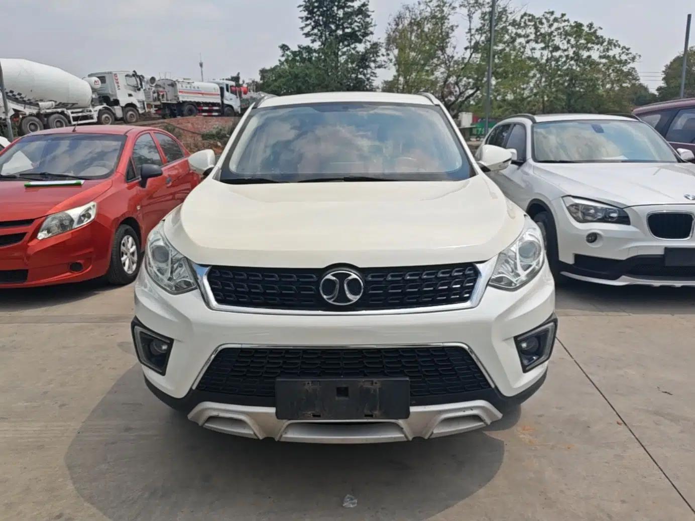 BAIC Senova X35 2016 1.5L Automatic Luxury Edition — миниатюра 2