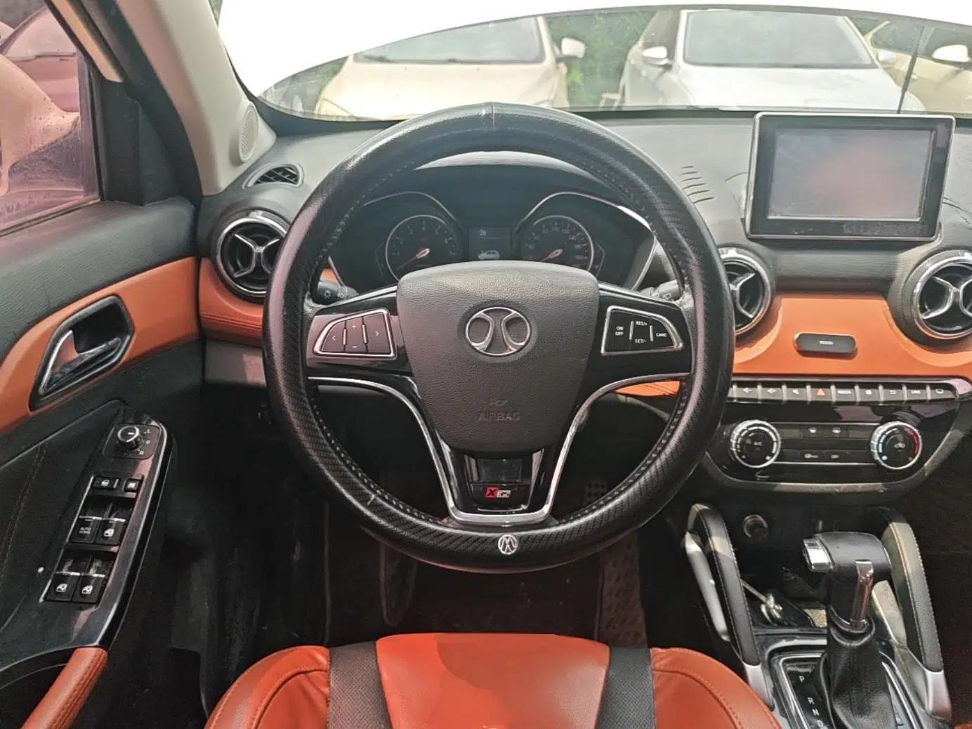 BAIC Senova X35 2016 1.5L Automatic Luxury Edition — миниатюра 14