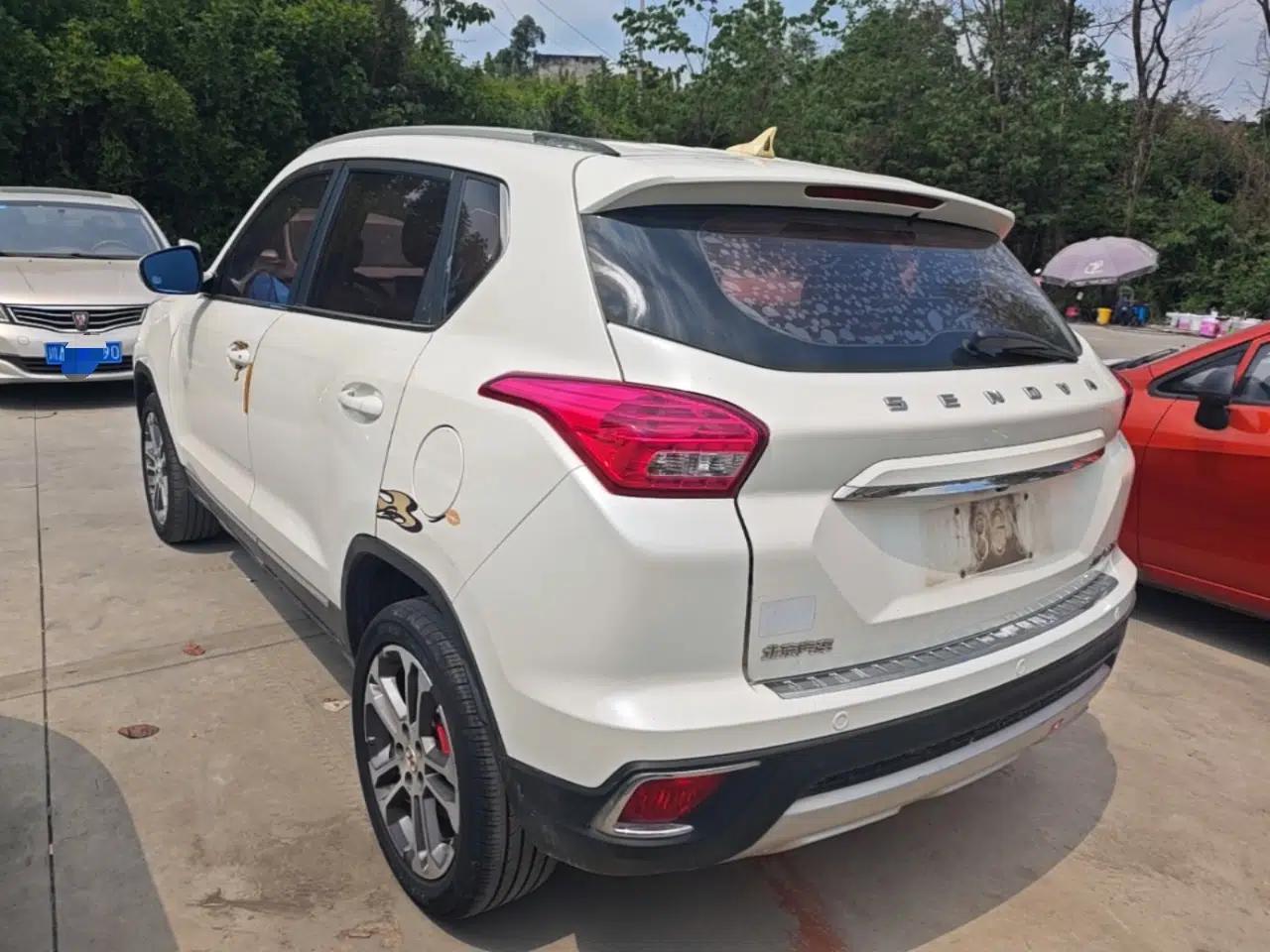 BAIC Senova X35 2016 1.5L Automatic Luxury Edition — миниатюра 4