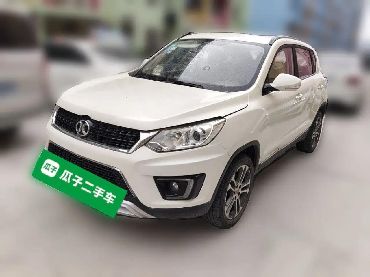 BAIC Senova X35 2016 1.5L Manual Luxury Edition — миниатюра 1