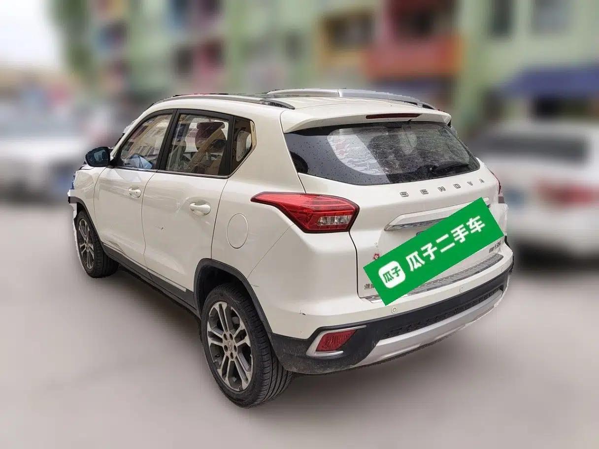 BAIC Senova X35 2016 1.5L Manual Luxury Edition — миниатюра 4