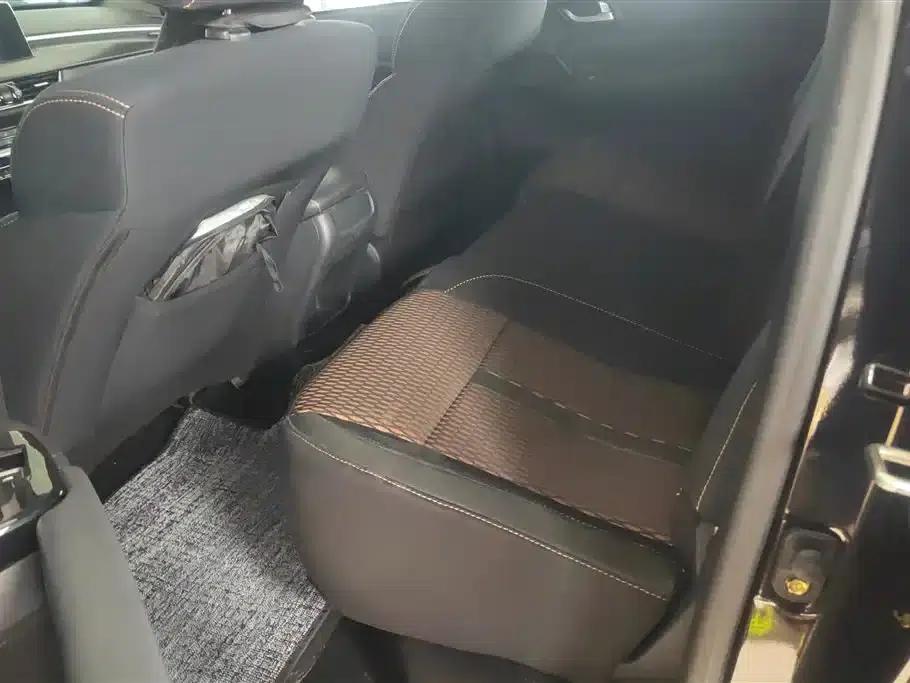 General F9 2023 2.0T Diesel Manual 4WD Elite Long Box 4F20TC — миниатюра 11