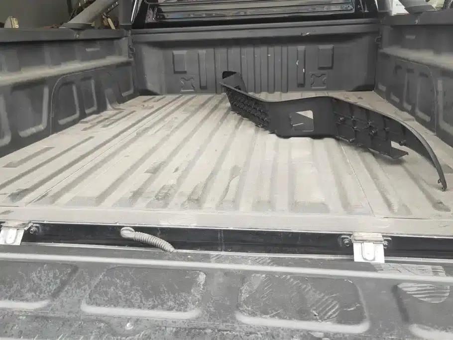 General F9 2023 2.0T Diesel Manual 4WD Elite Long Box 4F20TC — миниатюра 4