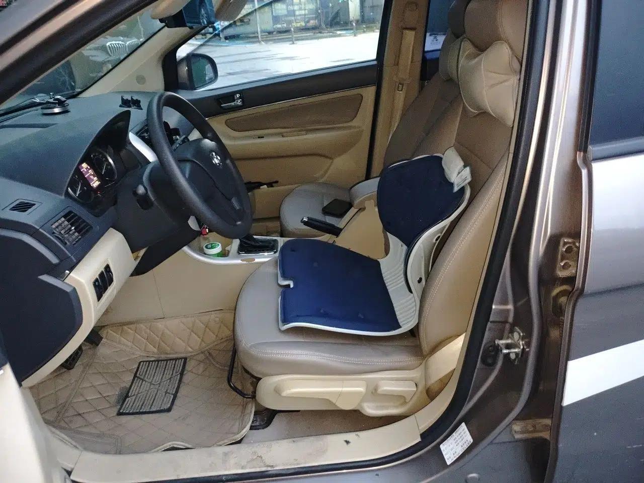 BAIC Senova D20 2015 Hatchback 1.5L Automatic Lotte Edition — миниатюра 16