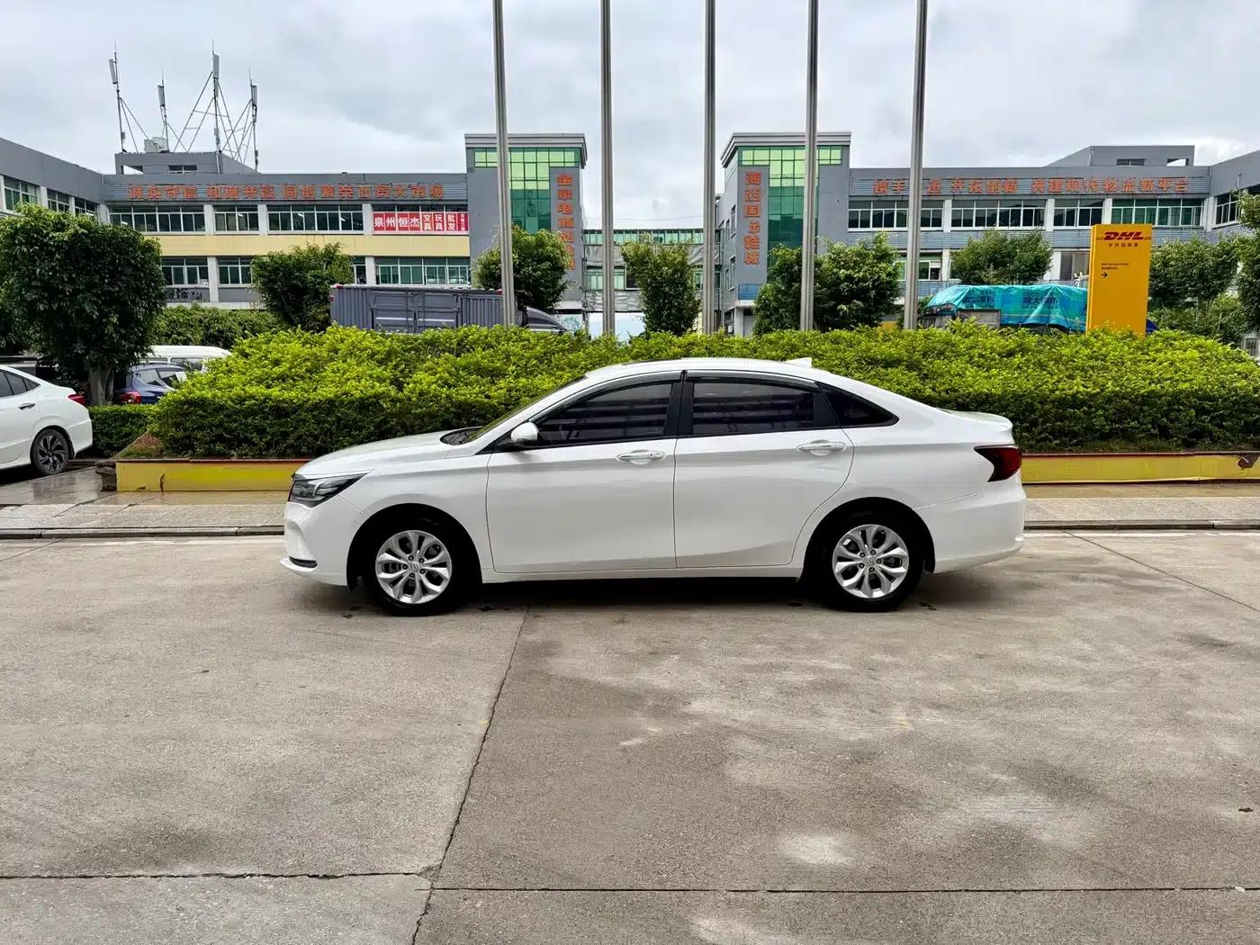 Trumpchi GA4 2018 200T Automatic Luxury Edition — миниатюра 3