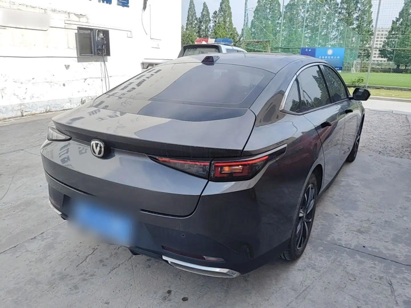 CHANGAN Eado DD 2023 Blue Whale NE 1.5T GDI DCT Navigation Model — миниатюра 6