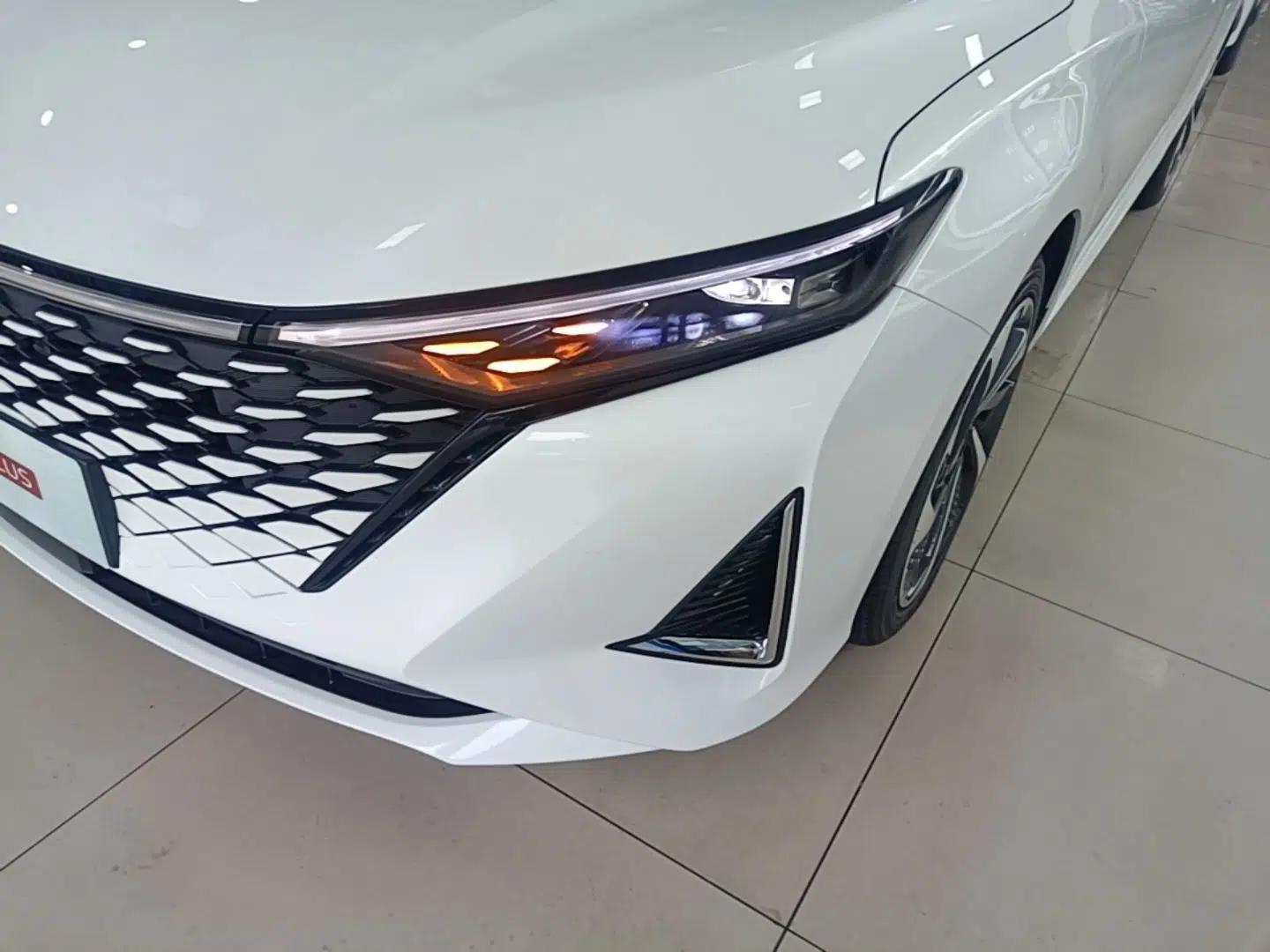 CHANGAN Ruicheng PLUS 2023 1.5T DCT Flagship Edition — миниатюра 9