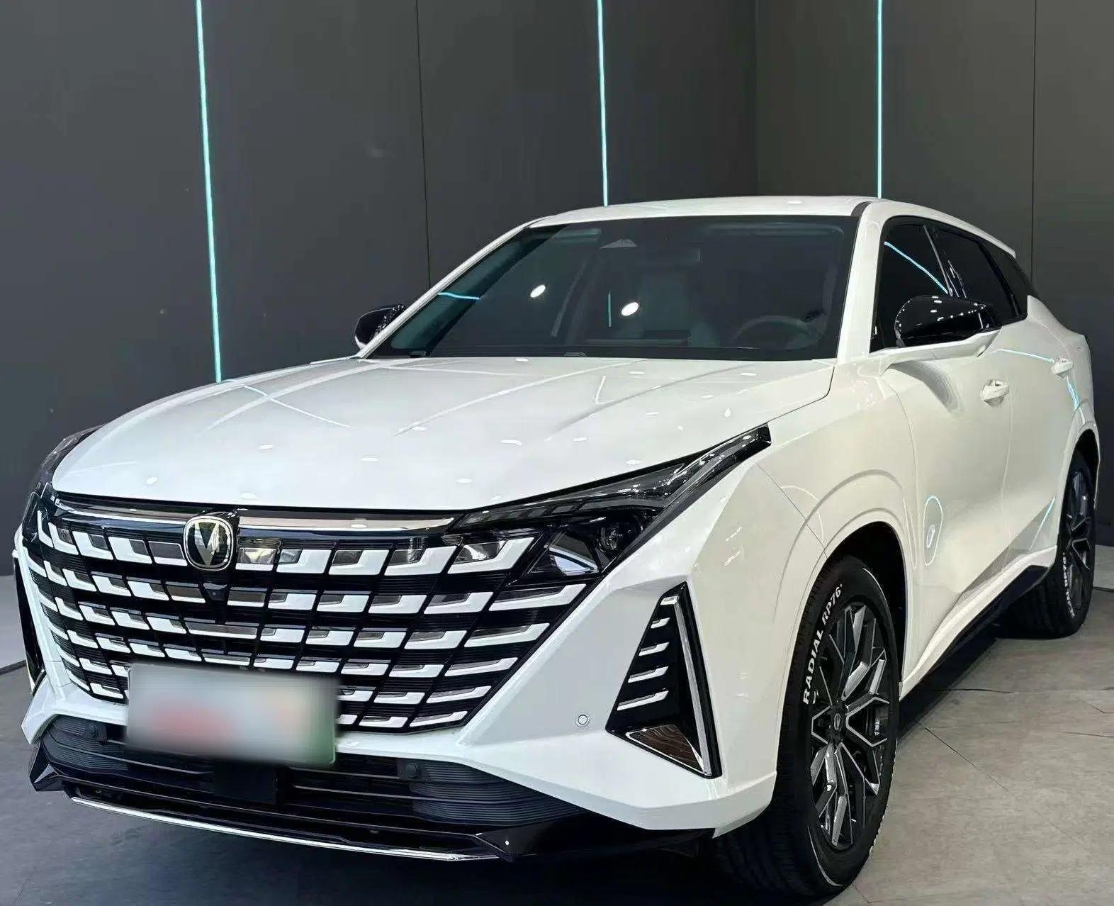 CHANGAN UNI-Z New Energy 2024 Blue Whale Smart Electric iDD 125km Beyond Edition — миниатюра 1
