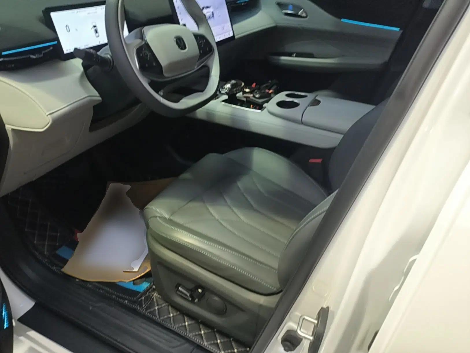 CHANGAN UNI-Z New Energy 2024 Blue Whale Smart Electric iDD 125km Beyond Edition — миниатюра 21