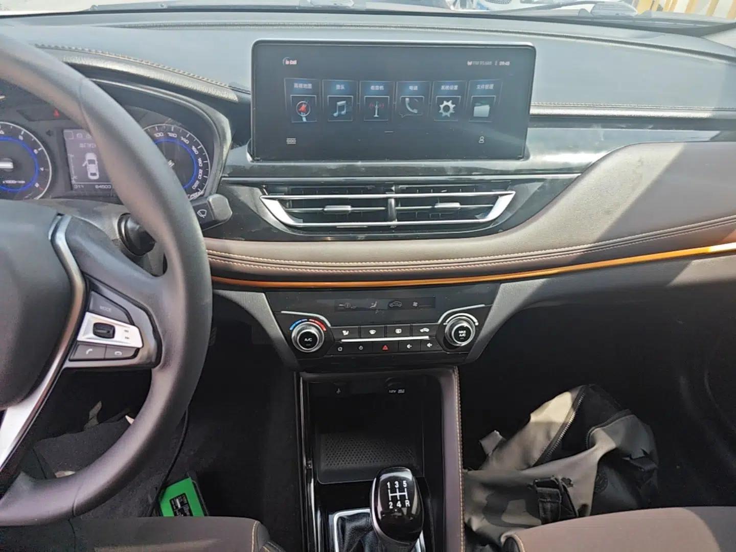 CHANGAN Eado DT 2019 1.6L Manual Comfort Model China VI Standard — миниатюра 16