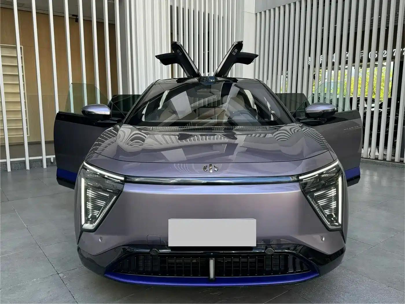 HiPhi Y 2023 765km Flagship Edition — миниатюра 8