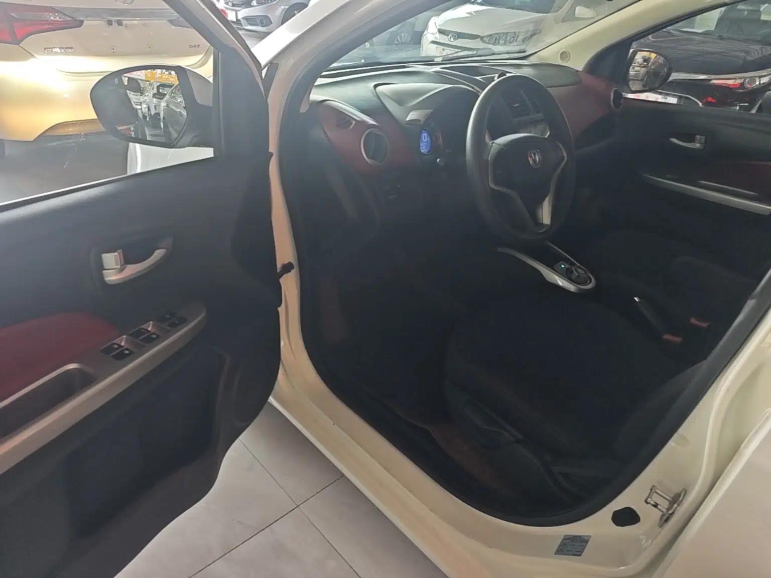 CHANGAN Benni 2015 1.4L IMT Prestige Model China V Standard — миниатюра 19