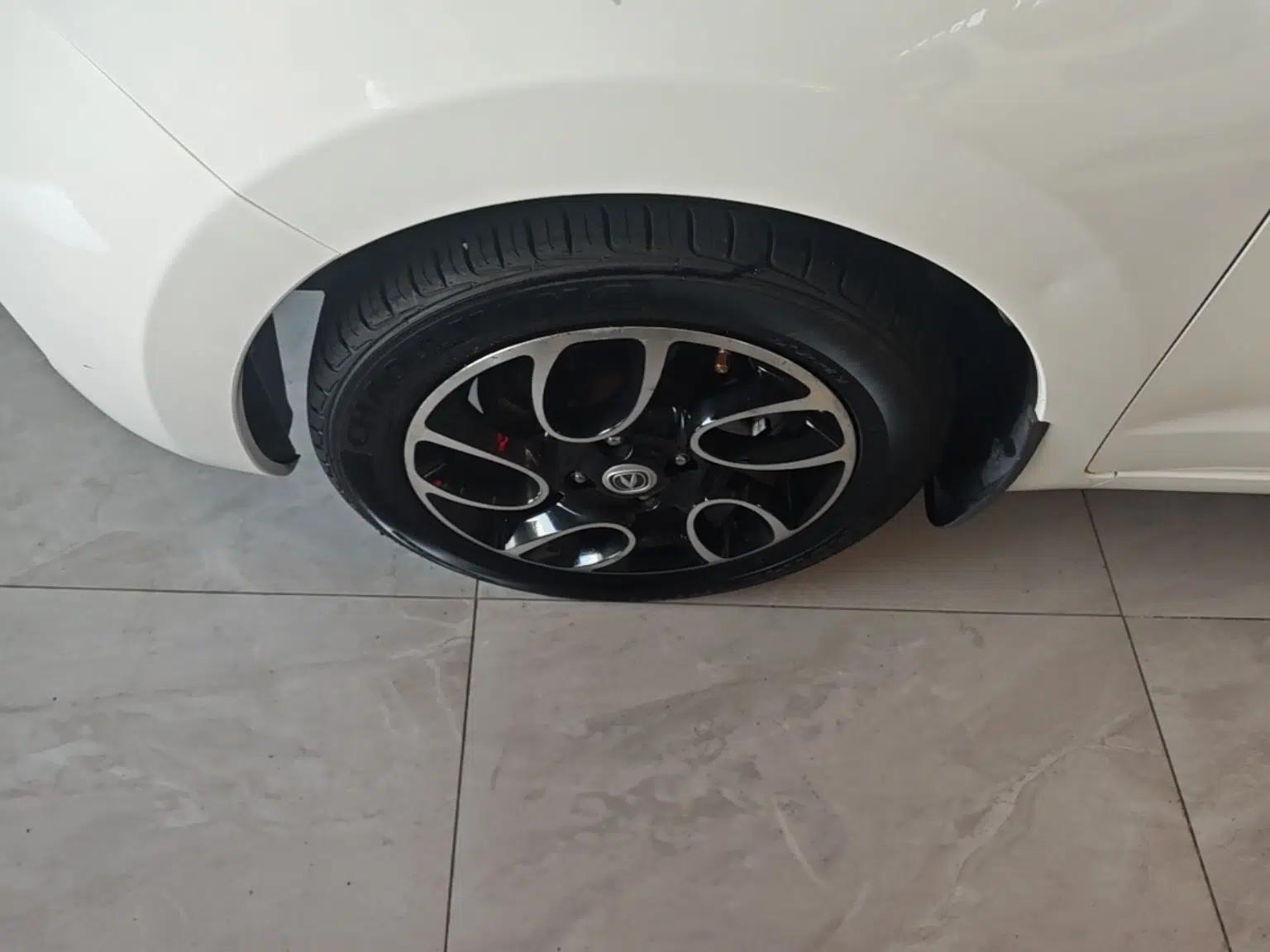 CHANGAN Benni 2015 1.4L IMT Prestige Model China V Standard — миниатюра 8