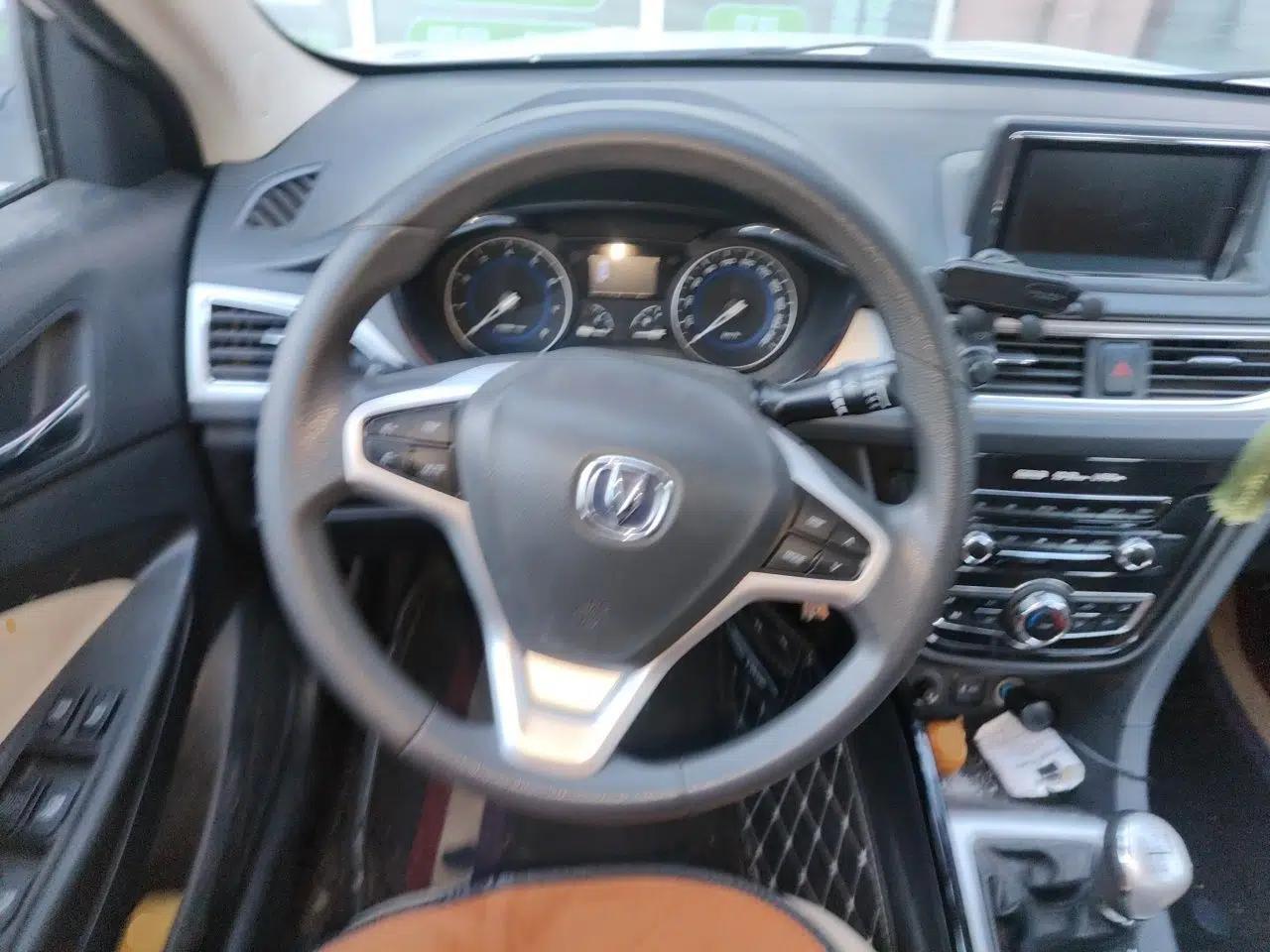 CHANGAN Alsvin V7 2015 1.6L Manual Enjoyment Model China V Standard — миниатюра 11
