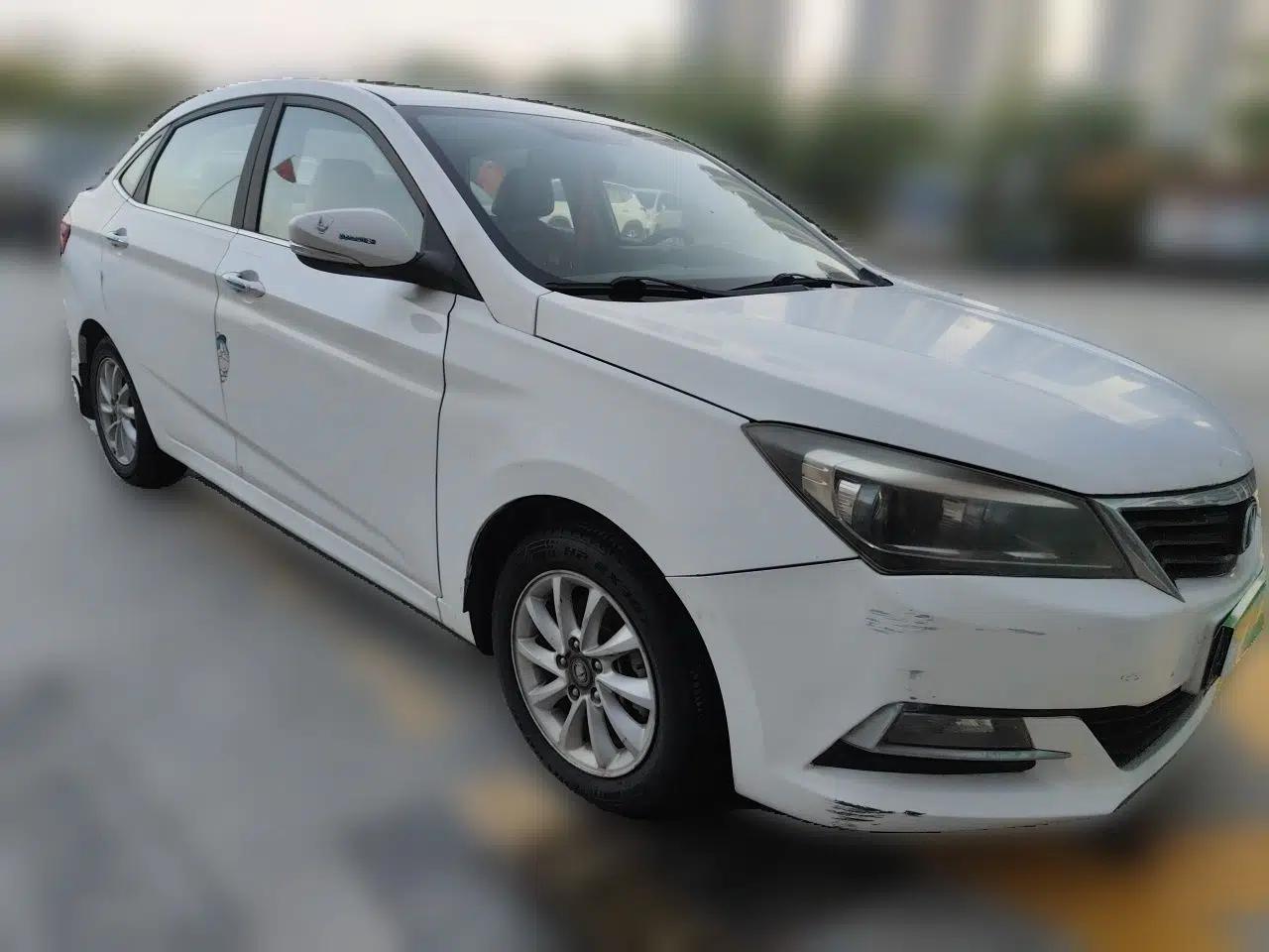 CHANGAN Alsvin V7 2015 1.6L Manual Enjoyment Model China V Standard — миниатюра 3