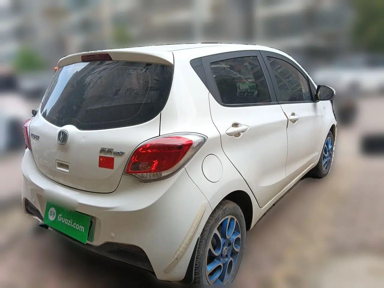 CHANGAN Benni EV 2019 EV360 Standard Model — миниатюра 6