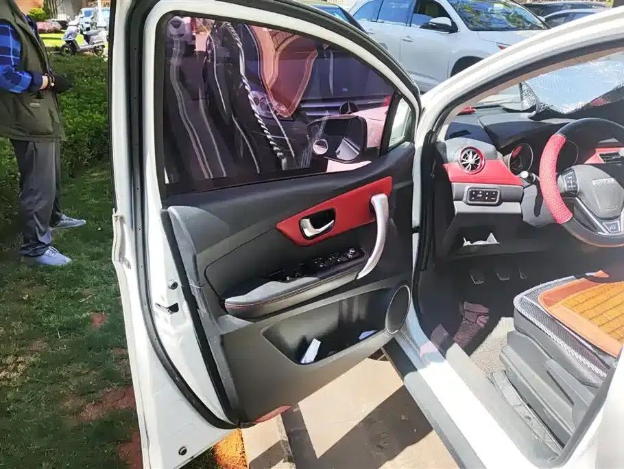 Haval H1 2015 1.5L Manual Deluxe Edition — миниатюра 7