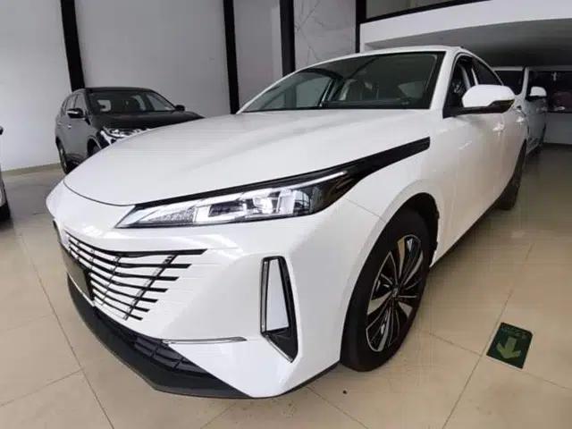 CHANGAN Eado PHEV 2025 Smart New Blue Whale 145KM Battleship Edition