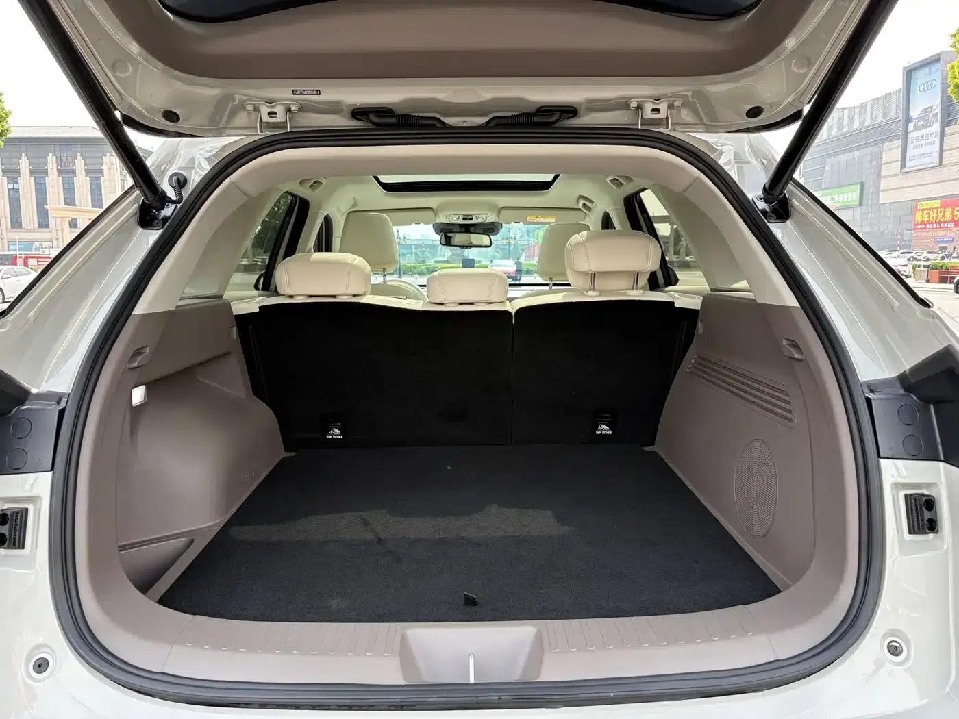 Haval Xiaolong MAX 2025 Hi4 165 Ultra Smart Driving Edition — миниатюра 17