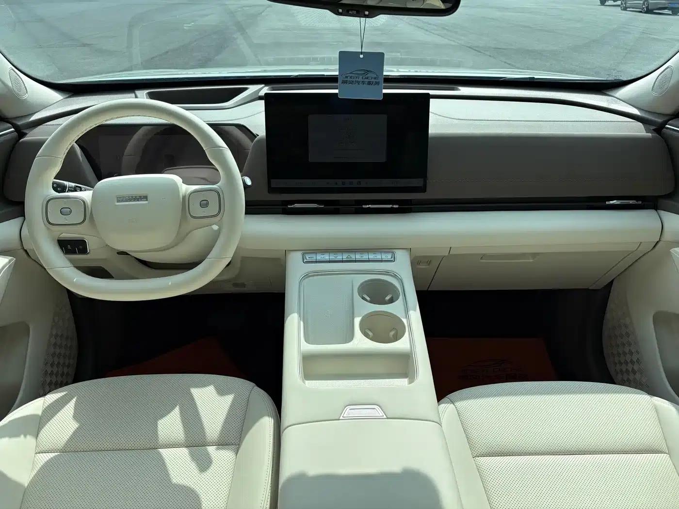 Haval Xiaolong MAX 2025 Hi4 165 Ultra Smart Driving Edition — миниатюра 10