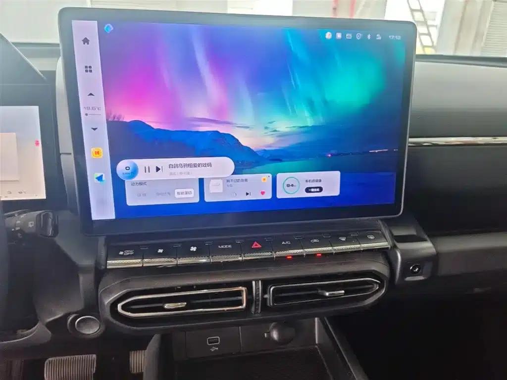 Haval Big Dog PLUS New Energy 2023 DHT-PHEV 105km Trendy Electric Edition — миниатюра 13