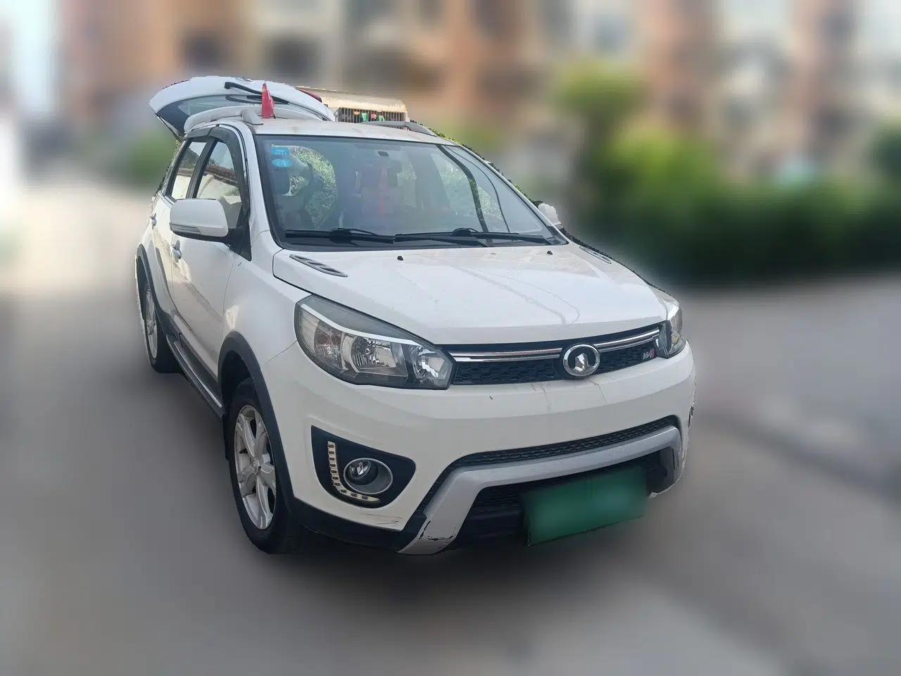 Great Wall M4 2014 1.5L Manual Luxury Model — миниатюра 3
